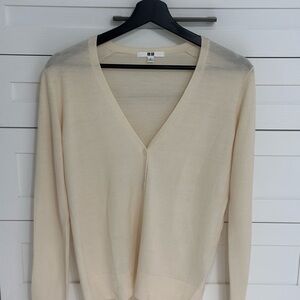 Uniqlo Cream V-Neck Wool Sweater